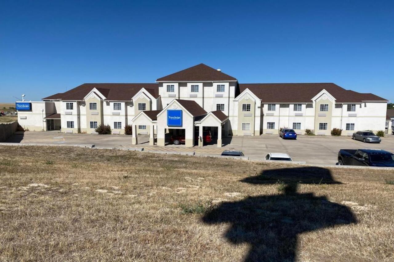 Travelodge By Wyndham Chadron Exterior photo